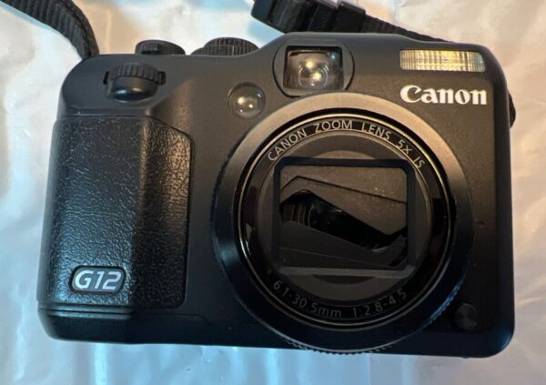Canon Powershot G12 10.0Mp Digital Camera - Black Bundle.  *Lens Error - As/Is - Image 2