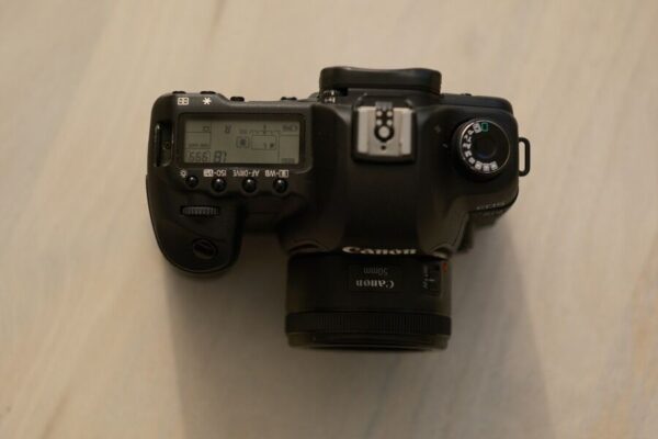 Canon Eos 5D Mark Ii Dslr With Canon Ef 50Mm F/1.8 Stm Lens - Image 3