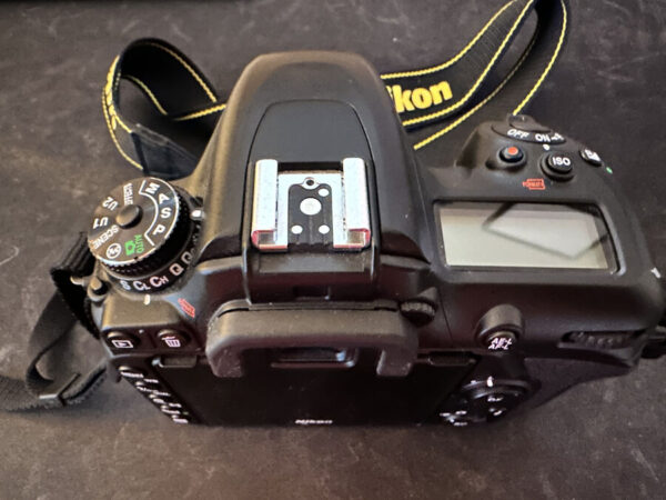 Nikon D7500 20.9Mp Digital Slr Camera - Black (Body Only)