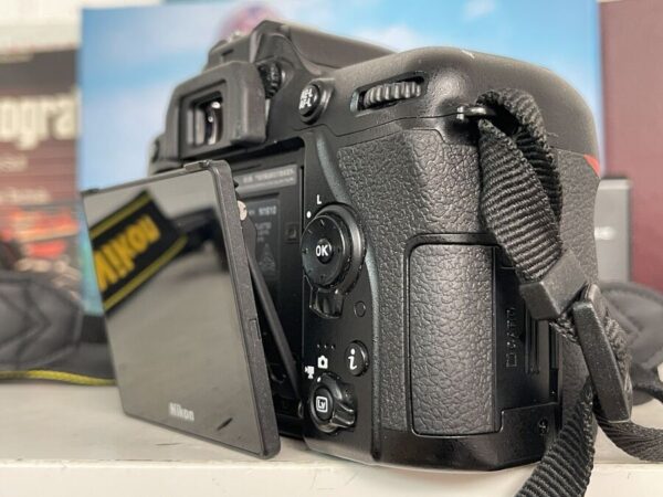 Nikon D7500 D 7500 Slr Film Camera Dx Slr Camera 20.9 Mp Body Near Mint Condition - Image 18