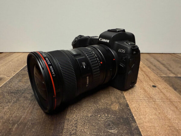 Canon Eos R With 17-40Mm Ef Lens And Canon Ef Adapter - Bag Included! - Image 2