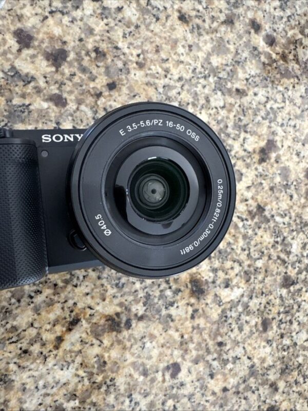 Sony Zv-E10 Mirrorless Camera With 16-50Mm Lens (Black) - Image 6
