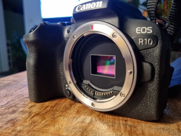 Canon Eos R10 24Mp Mirrorless System Camera - Black (Body Only) Mint Condition - Image 7