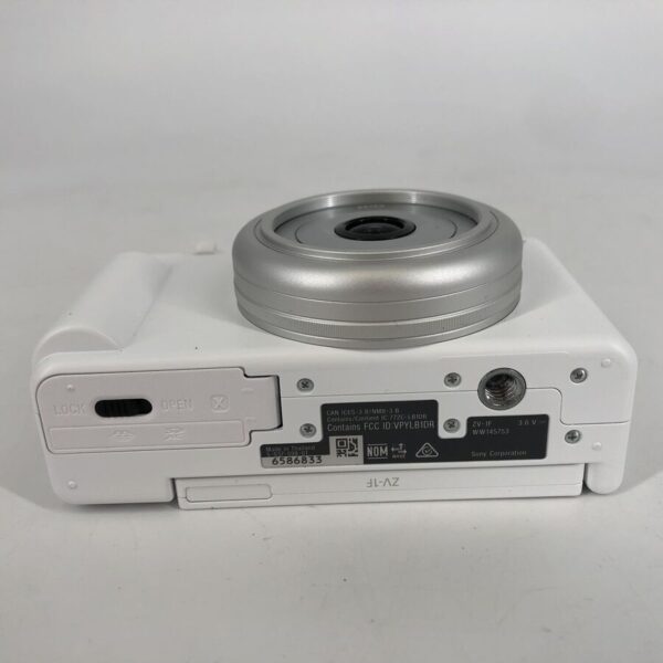 Sony Digital Camera Zv-1F 20.1Mp - Excellent Condition W/ Battery - Image 8