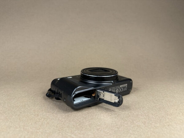 Canon Powershot Sx720 Hs 20.3Mp Digital Camera - Black (Body Only) With Cracked Screen - Image 7