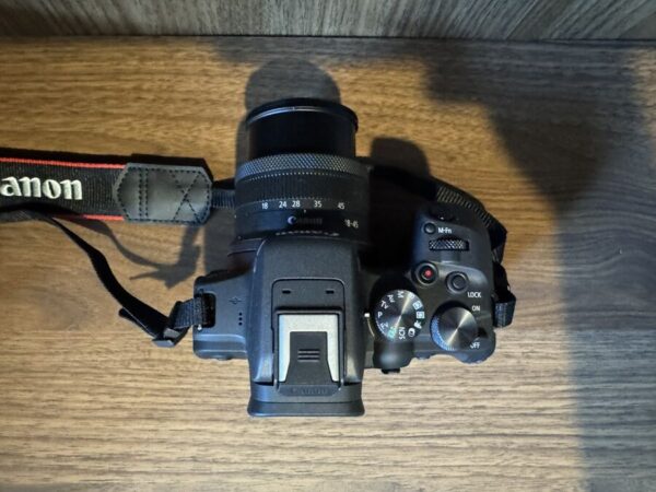 Canon Eos R10 Mirrorless Camera With Rf-S 18-45 F/4.5-6.3 Is Stm Lens - Black - Image 12