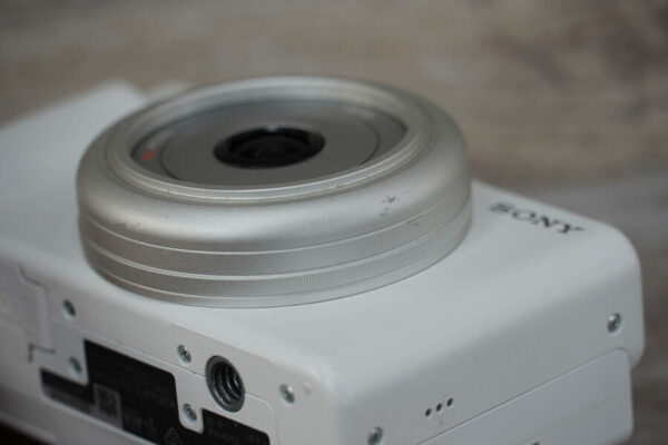 Sony Zv 1F Vlog Camera For Content Creators And Vloggers White - Image 10