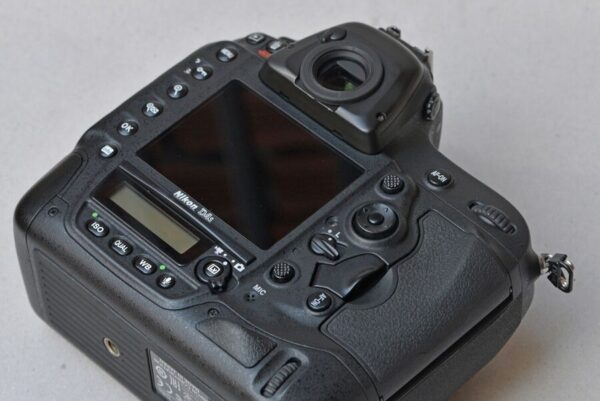 Nikon D4S 16.2Mp Digital Slr Camera Body - Image 5
