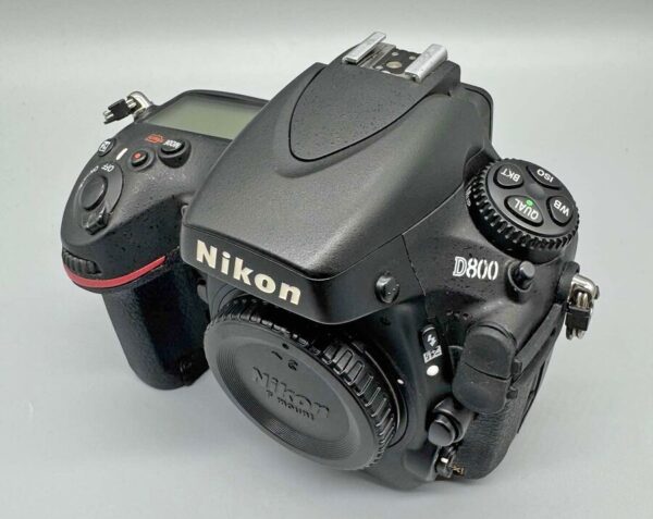 Nikon D800 36.3Mp Digital Slr Camera Body - Image 2