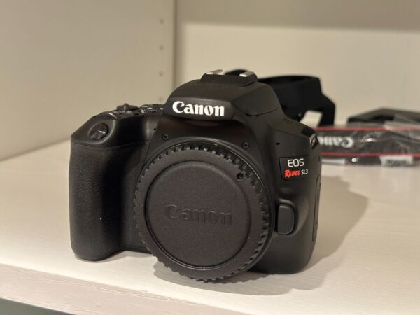 Canon Eos Rebel Sl3 250D Dslr Camera (Body) Black - Image 2