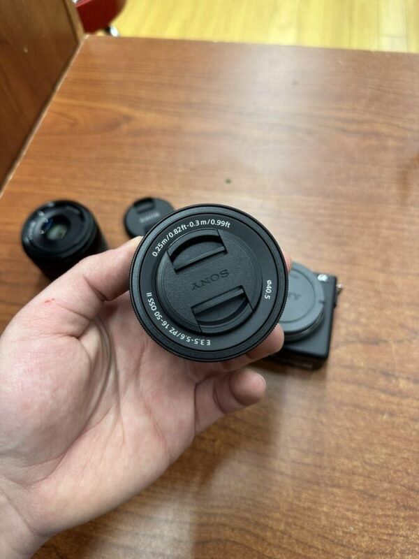 Sony Alpha Zv-E10 Ii Mirrorless Camera With Sel35F18 35Mm - Image 10