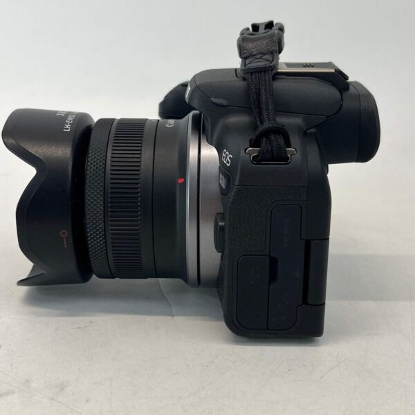 Canon Eos R10 24.2Mp Mirrorless Dslr - Image 8
