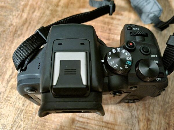 Canon Eos R10 24Mp Mirrorless System Camera - Black (Body Only) Mint Condition - Image 4