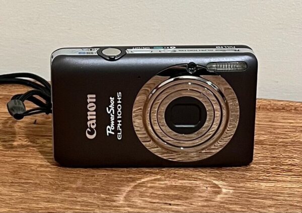 Canon Powershot Elph 100 Hs / Ixus 115 Hs 12.1Mp Digital Camera