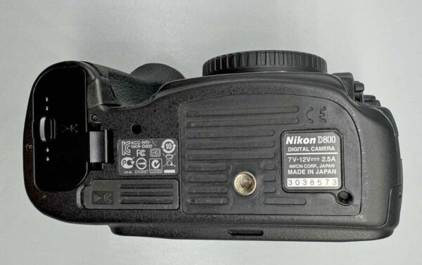 Nikon D800 36.3Mp Digital Slr Camera Body - Image 10