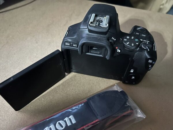 Canon Eos Rebel Sl3 24.1Mp Digital Camera Black W/ 18-55Mm Lens Low Shutter - Image 4