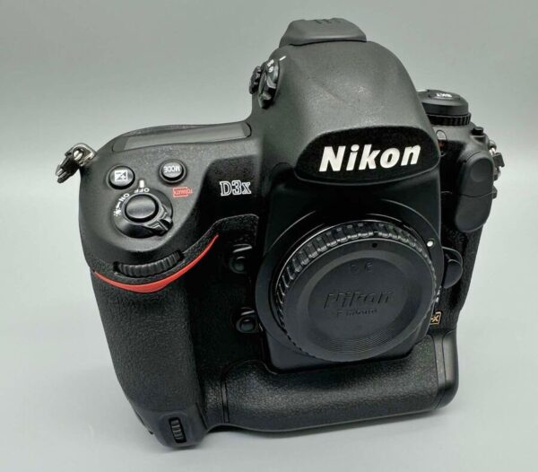 Nikon D3X 24.5 Mp Digital Slr Camera Body - Image 4