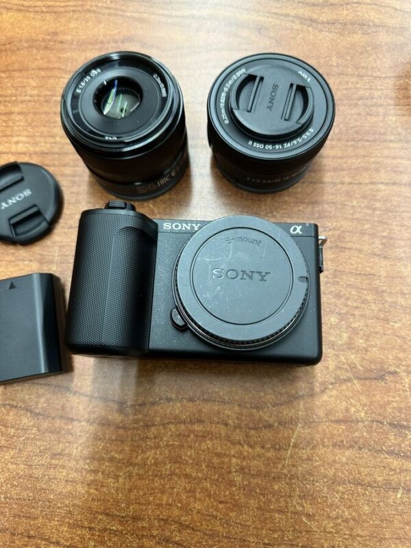 Sony Alpha Zv-E10 Ii Mirrorless Camera With Sel35F18 35Mm - Image 2
