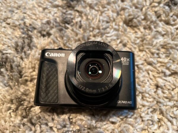 Canon Powershot Sx740 Hs 20.3Mp Compact Digital Camera + 128Gb Sd Card- Black