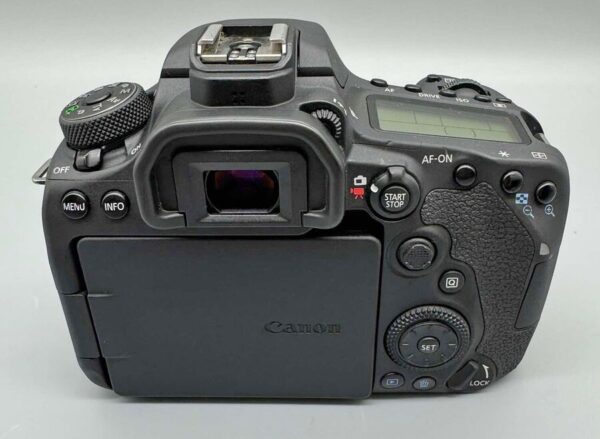 Canon Eos 90D 32.5 Mp Digital Slr Dslr Camera Body - Shutter Count: 9,000 - Image 2