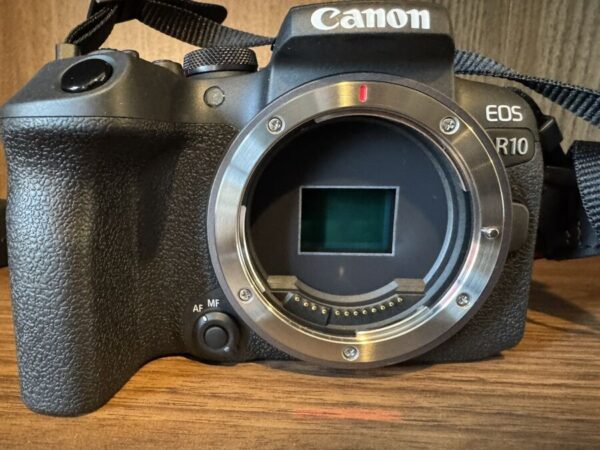 Canon Eos R10 Mirrorless Camera With Rf-S 18-45 F/4.5-6.3 Is Stm Lens - Black - Image 5