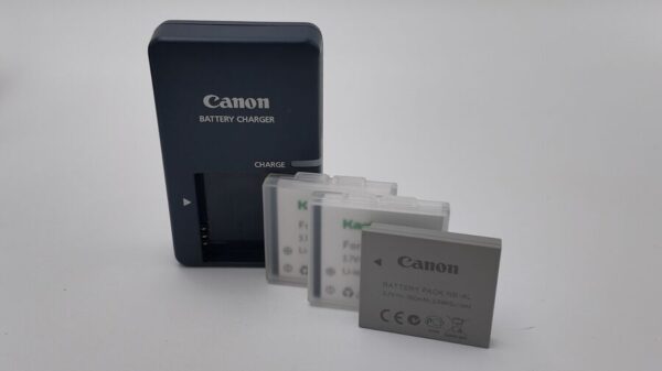 Canon Powershot Digital Elph Sd1000 / Ixus 70 Digital Camera Bundle! - Image 7