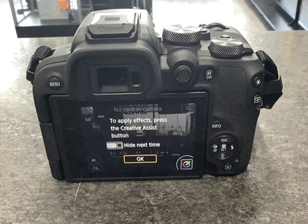Canon Eos-R10 Mirrorless Camera - Image 4
