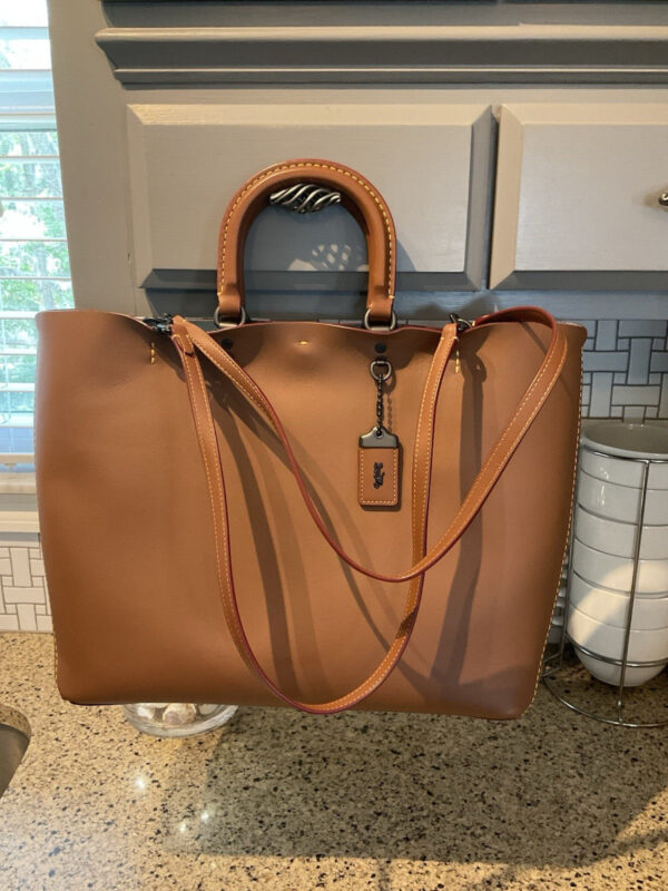 COACH 1941 Rogue Tote Glovetanned Leather Saddle 59136