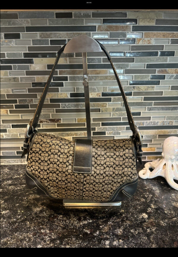 COACH Vintage SOHO Signature Buckle Flap Leather Bag 6818 Black - Image 2