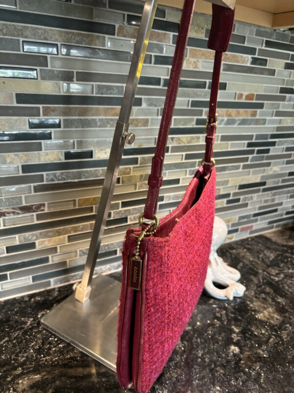 Vintage COACH Girlie Nappa Lamb Nappa Leather Alpaca Wool Handbag 8310 Red - Image 5