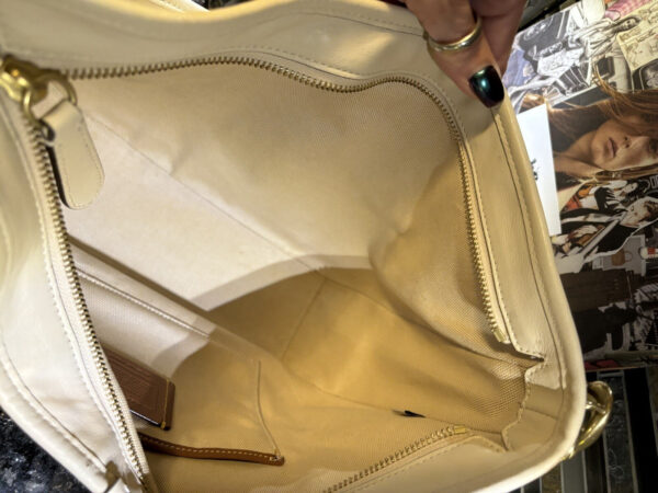 Coach C6340 Tabby Hobo Shoulder Handbag  Leather Chalk Ivory - Image 10