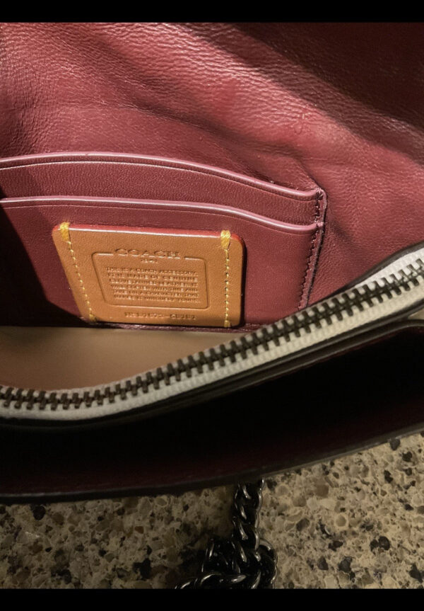 Coach 1941 Tea Rose Beechwood Clutch Glovetanned Leather 58181 - Image 12