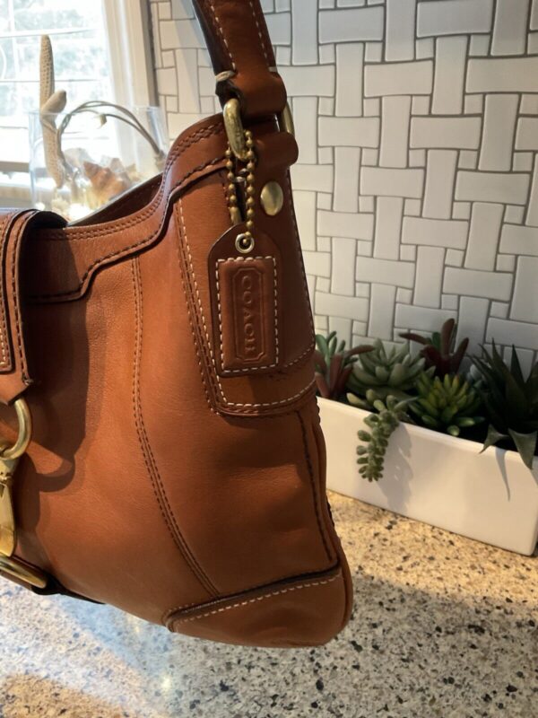 Coach Vintage Hamptons Leather Shoulder Hobo Bag 11043 Gossip Girl Cognac - Image 4