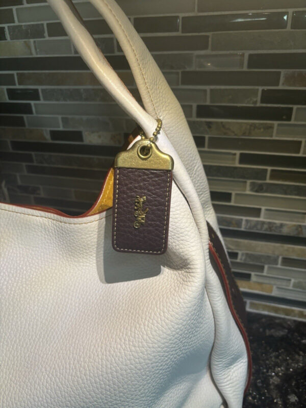 COACH 1941 BANDIT HOBO 39 Glovetanned Pebble Leather Handbag Chalk 86760 - Image 2