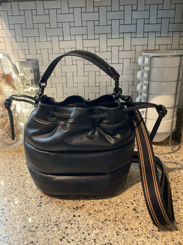 Coach Field Bucket Bag With Quilted  & Badge Calf Leather C6955 Black - Image 2