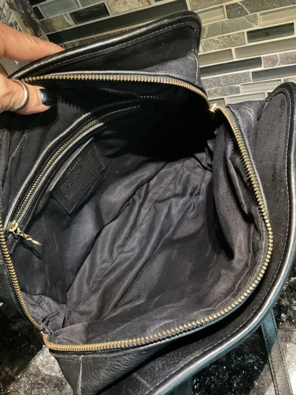 Coach Vintage Classic Compartment Tote Glovetanned Leather 9872 Black - Image 10