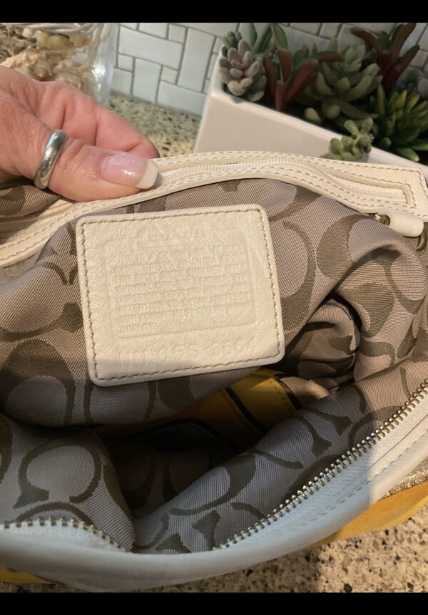 Coach Vintage Soho Limited Edition Suede Leather Chevron Hobo Shoulder Bag 3664 - Image 13